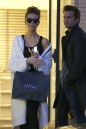 Kate Beckinsale - Shopping at Barneys New York in Beverly Hills - Dec. 2014