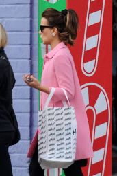 Kate Beckinsale - Shopping in Santa Monica - December 2014