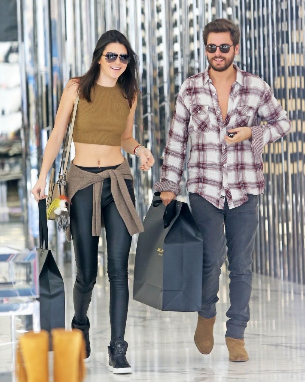 Kendall Jenner Streetstyle - Shopping in Beverly Hills - December 2014 ...