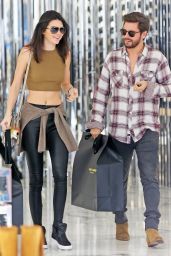 Kendall Jenner Streetstyle - Shopping in Beverly Hills - December 2014