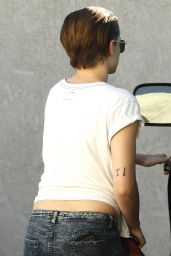 Kristen Stewart Booty in Jeans  - Out in LA - December 2014
