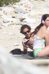 Lana Del Rey in Fuss-Free Beach Outfit on a Rocky Caribbean Beach, December 2014