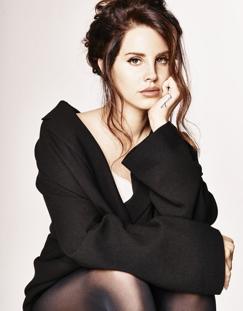 Lana Del Rey - Photoshoot for Grazia Magazine (France ...