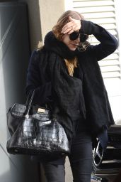 Mary Kate Olsen - Shops on Melrose Place in Los Angeles - December 2014