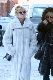 Melanie Griffith and Goldie Hawn - Out Together in Aspen - December 2014