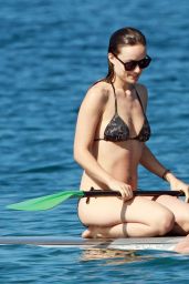 Olivia Wilde Bikini Pictures - at a Beach in Maui, December 2014