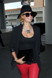 Paris Hilton Style - at LAX Airport, December 2014