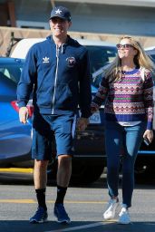 Reese Witherspoon and Her Husband - Shopping at Bristol Farms in Los Angeles, December 2014