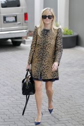 Reese Witherspoon Style - Leaves Her Office in Beverly Hills - December 2014
