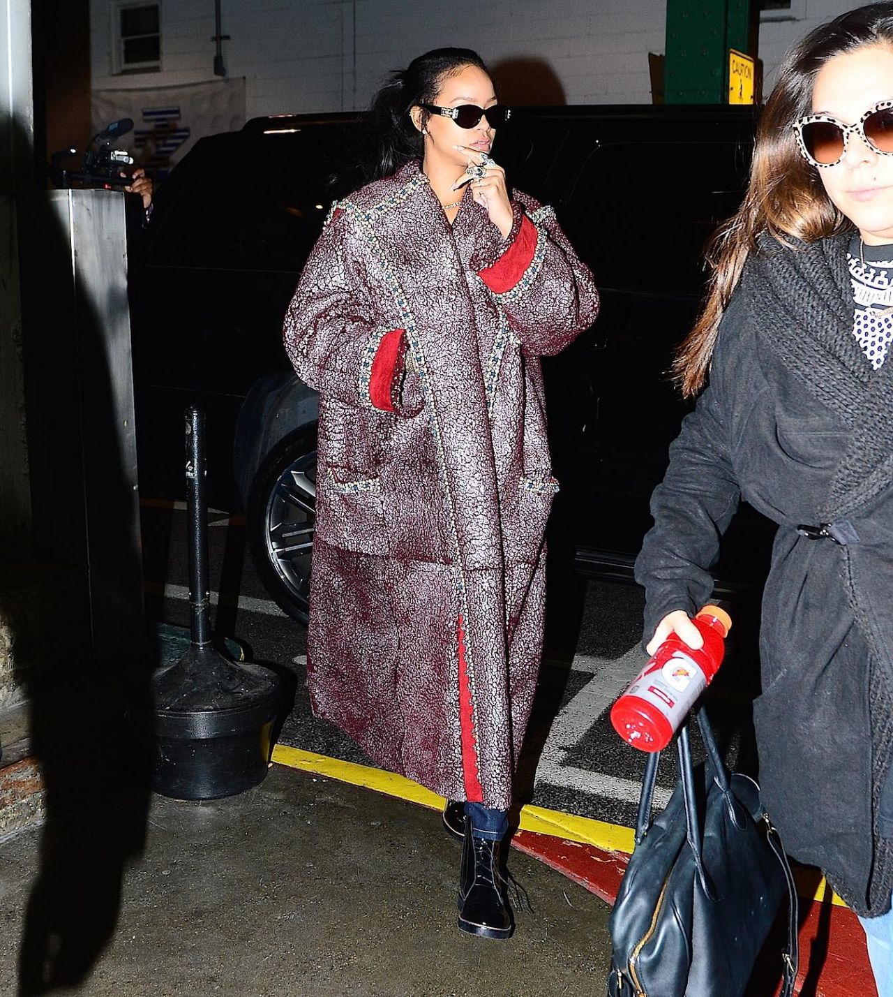 Rihanna Street Style - Out in N.Y.C. December 2014 • CelebMafia