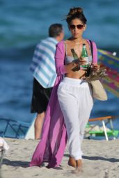 Rocsi Diaz in a Bikini - Beach in Miami, December 2014