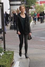 Sara Paxton Style - Shopping at the Grove in Los Angeles, Dec. 2014