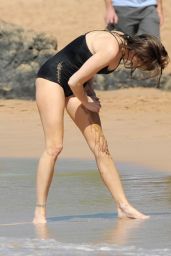 Stephanie Seymour in Black Swimsuit in Hawaii - December 2014