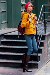 Taylor Swift Street Style - Out in New York City, December 2014