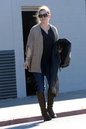 Amy Adams - Exits an Office Building in West Hollywood - January 2015