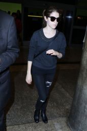 Anna Kendrick - Arriving on a Flight at LAX Airport in Los Angeles, Jan. 2015