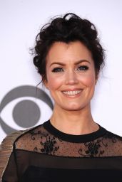 Bellamy Young – 2015 People’s Choice Awards in Los Angeles