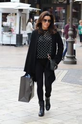 Eva Longoria Street Style - Shopping at The Grove in Los Angeles, January 2015