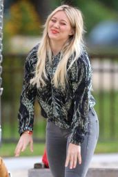 Hilary Duff at Coldwater Park in Beverly Hills, January 2015
