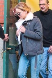 Jennifer Lawrence Street Style - Out in Tribeca, Jan. 2015