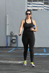Kelly Brook - Leaving the Gym in Los Angeles - January 2015