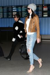 Kendall Jenner at LAX Airport, Jan. 2015 • CelebMafia