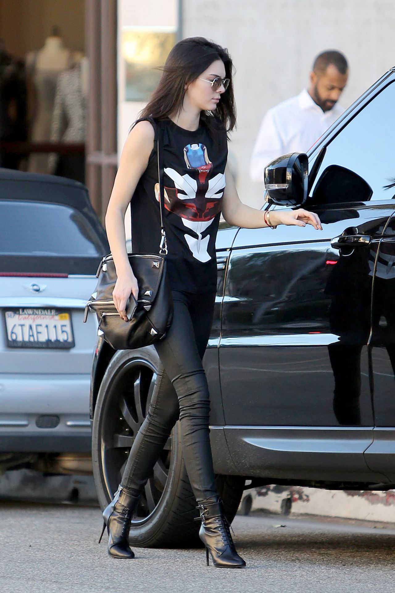 Kendall Jenner Calabasas July 23, 2015 – Star Style