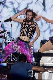 Kesha Performs at Festival de Ver O De Salvador, January 2015