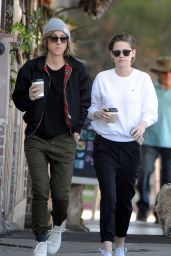 Kristen Stewart Street Style - Grabbing Her Morning Coffee with Alicia in Los Feliz - Jan. 2015