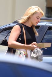 Margot Robbie in Shorts - Leaving the Gym in Australia - January 2015