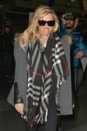 Reese Witherspoon - at JFK Airport in NYC, Jan. 2015