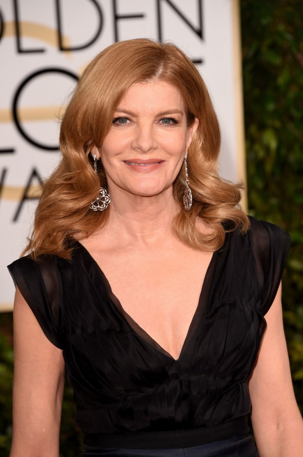 Rene Russo 2015 Golden Globe Awards in Beverly Hills • CelebMafia