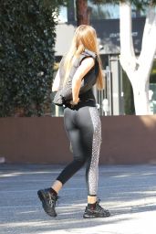 Sofia Vergara Booty in Tights - Out in Beverly Hills, January 2015