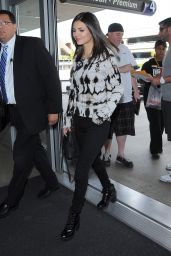 Victoria Justice Style - at LAX Airport, January 2015