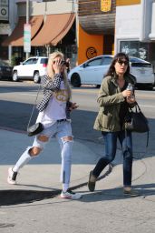 Amanda Bynes in Ripped Jeans - Out in West Hollywood, January 2015