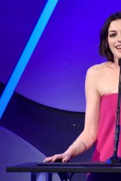 Anne Hathaway - 2015 Art Directors Guild Excellence In Production Design Awards, Beverly Hills