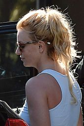 Britney Spears - Leaving a Gym in Calabasas, February 2015