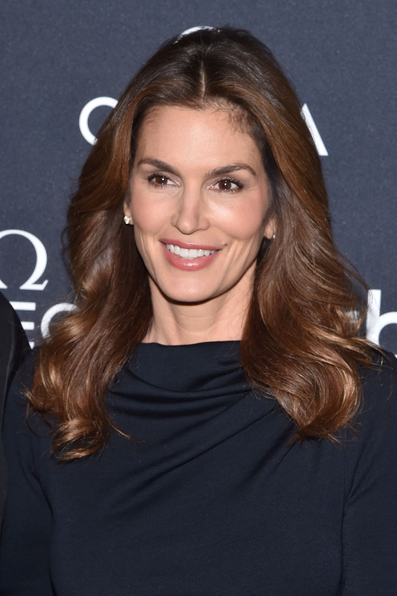 Cindy Crawford Red Carpet Pics - 'The Hospital in the Sky' Screening in