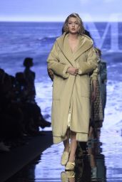 Gigi Hadid - Max Mara Fashion Show in Milan, Feb. 2015