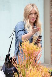 Hilary Duff Casual Style - West Hollywood, January 2015