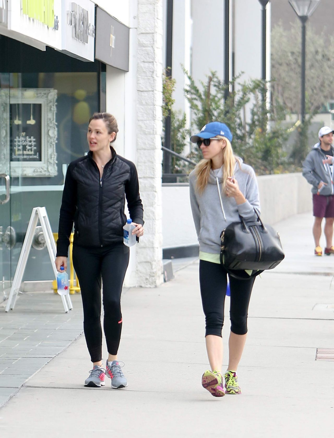 Jennifer Garner - After a Workout With a Friend in Los Angeles ...