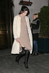 Kendall Jenner - Arrives at Her Hotel in New York, February 2015