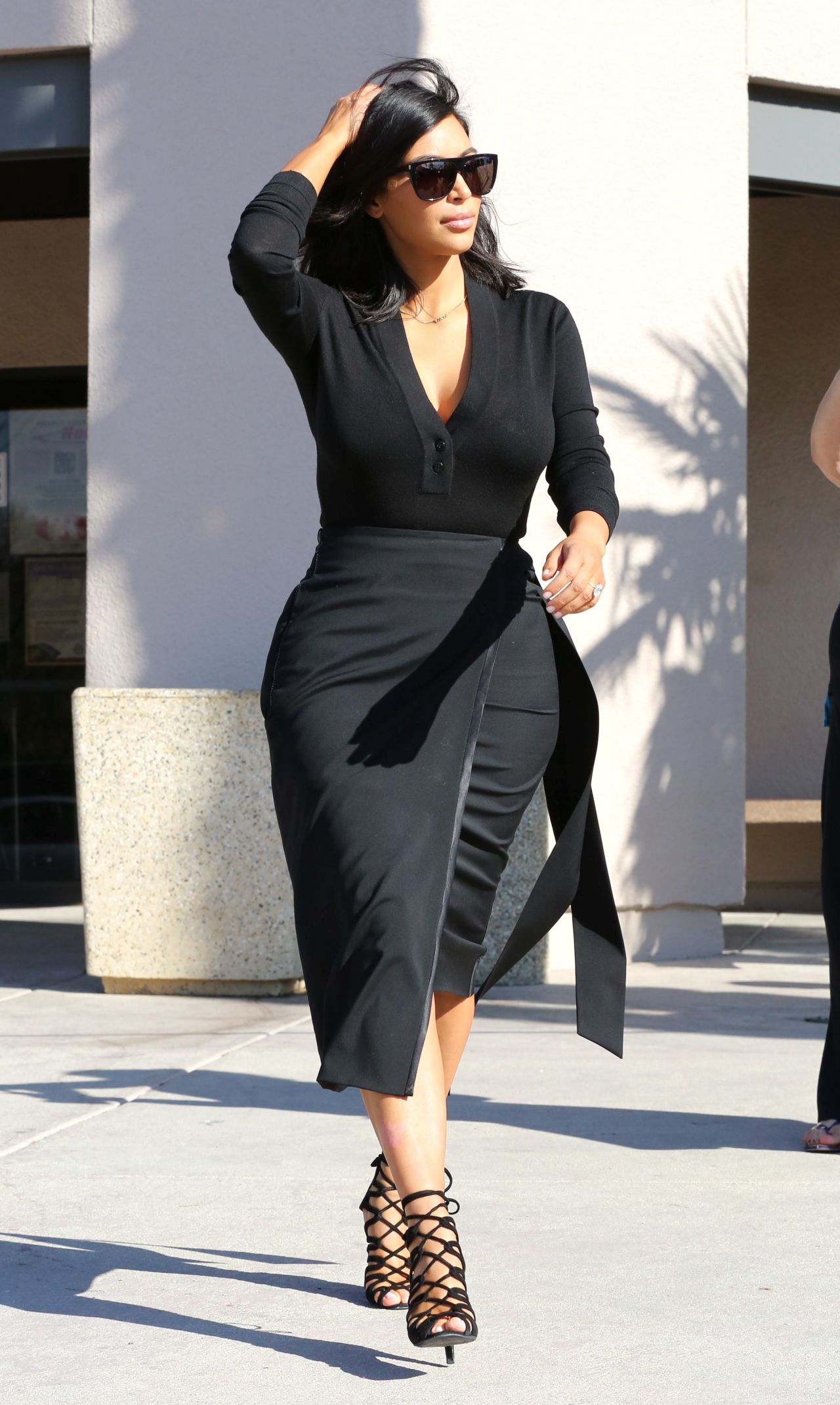 Kim Kardashian Style - Filming in Westlake Village, February 2015