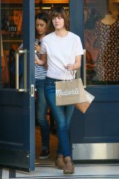 Mary Elizabeth Winstead - Visits The Grove With Friend in West Hollywood, Feb. 2015
