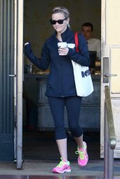Reese Witherspoon in Spandex in Brentwood, February 2015
