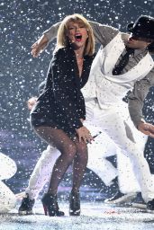 Taylor Swift Performs at 2015 BRIT Awards in London