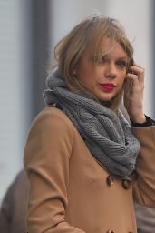 Taylor Swift Style - Out in NYC, February 2015