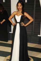 Zoe Saldana - 2015 Vanity Fair Oscar Party in Hollywood