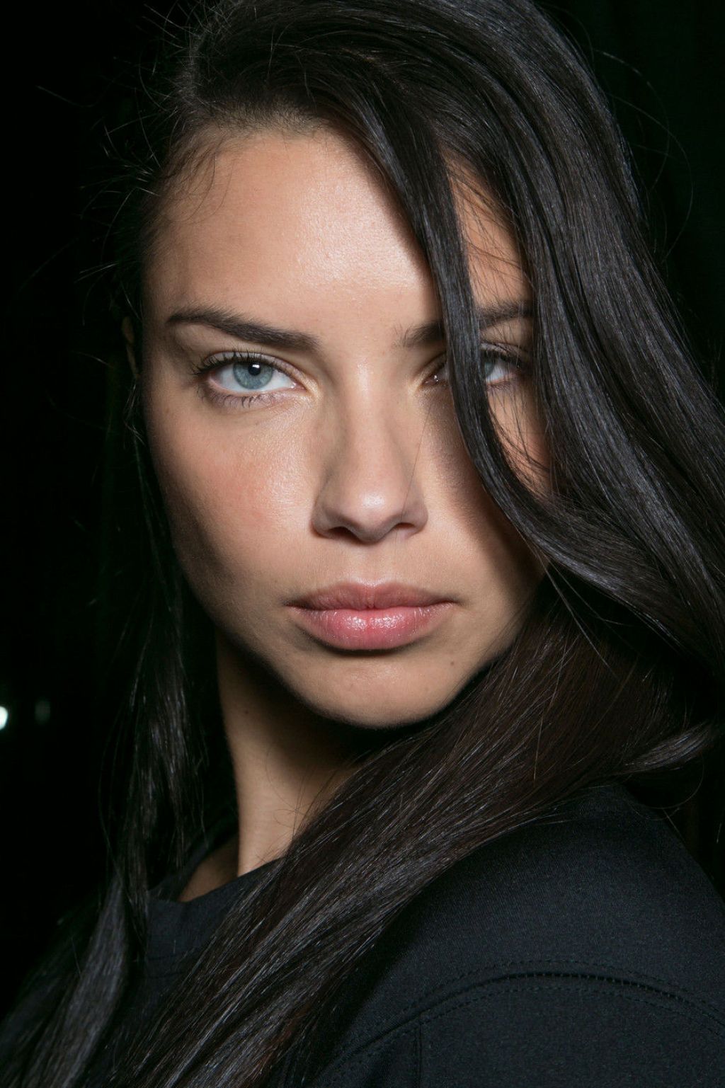 Adriana Lima - Balmain Runway Show in Paris - March 2015