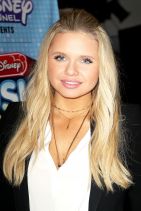 Alli Simpson – On The Road To The RDMA Concert in New York City